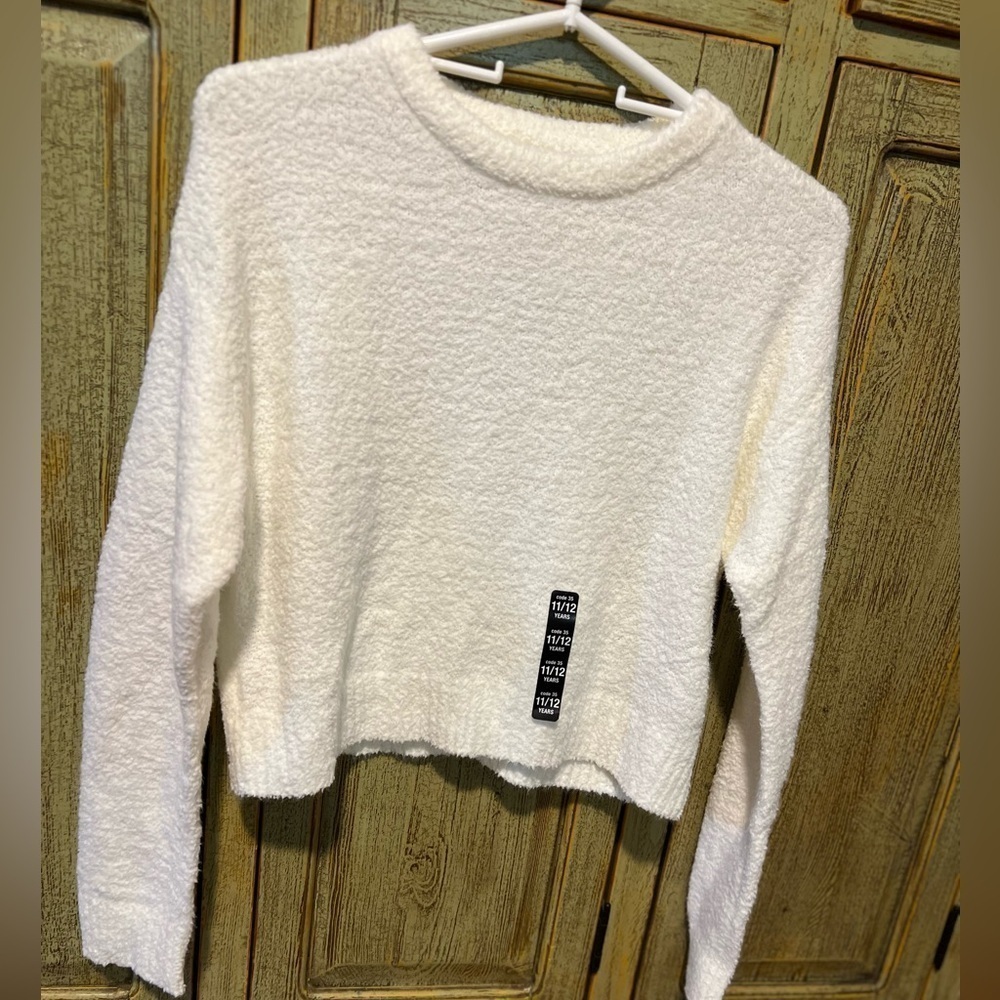 Zara Girls Sweater Size 11 / 12 Off White Soft Fuzzy Top New NWT